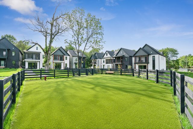 340 Sophia Rain Dr, Nashville, TN 37218