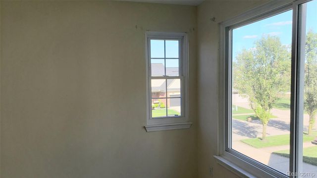 6196 Crystal Lake Drive, Romulus, MI 48174