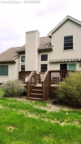 6196 Crystal Lake Drive, Romulus, MI 48174