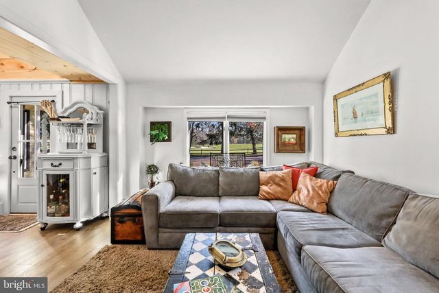 232 MCKENDIMEN RD, Medford Lakes, NJ 08055
