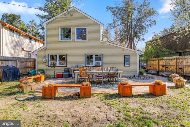232 MCKENDIMEN RD, Medford Lakes, NJ 08055