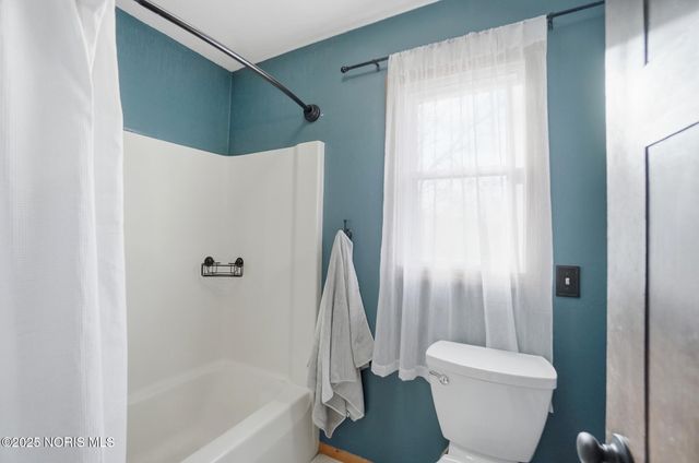 8257 Fawn Crest, Toledo, OH 43617