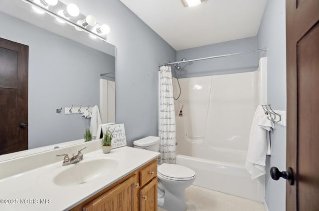 8257 Fawn Crest, Toledo, OH 43617