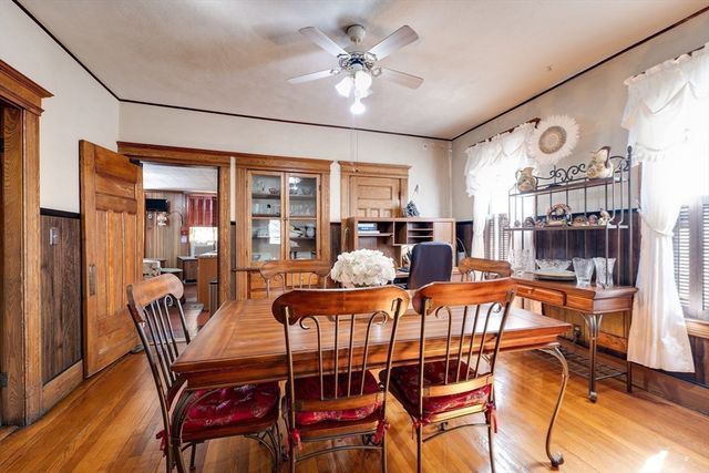 95 Grand St, Springfield, MA 01108