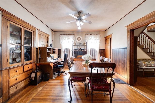 95 Grand St, Springfield, MA 01108