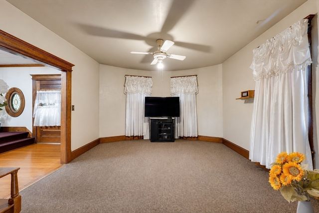 95 Grand St, Springfield, MA 01108