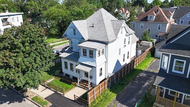 95 Grand St, Springfield, MA 01108