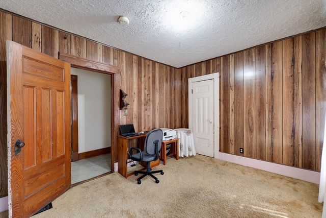 95 Grand St, Springfield, MA 01108