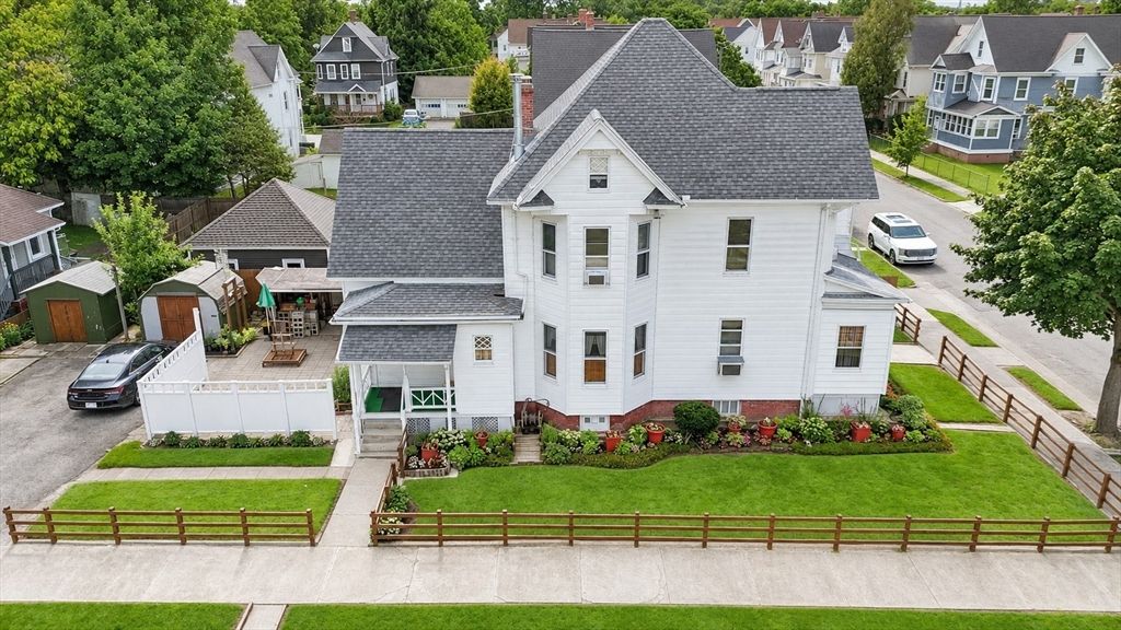 95 Grand St, Springfield, MA 01108
