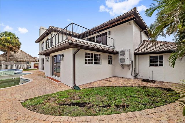 423 55TH AVENUE, St Pete Beach, FL 33706