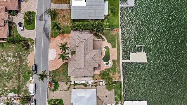 423 55TH AVENUE, St Pete Beach, FL 33706