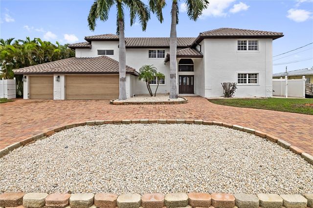 423 55TH AVENUE, St Pete Beach, FL 33706