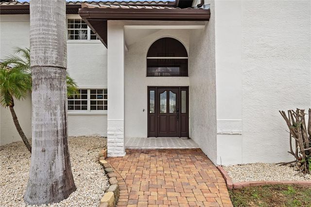 423 55TH AVENUE, St Pete Beach, FL 33706