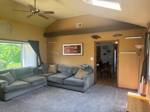 1450 S 166th STREET, New Berlin, WI 53151