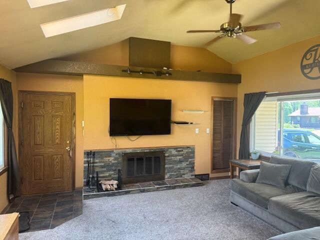 1450 S 166th STREET, New Berlin, WI 53151