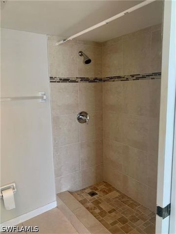 190 Pebble Beach BLVD 301, Naples, FL 34113