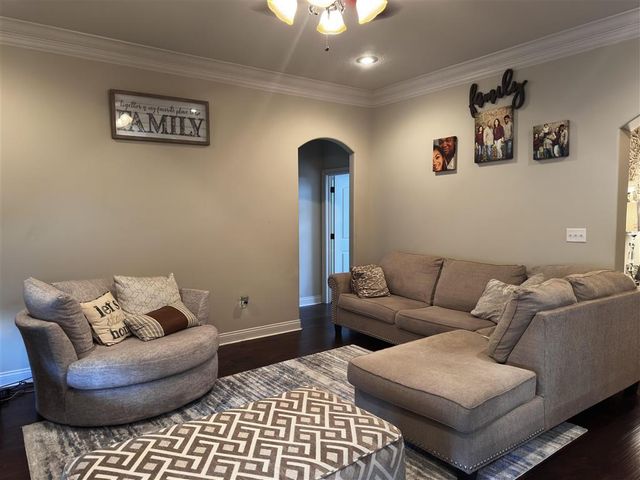 1278 E Eagles Nest Drive, Lake Charles, LA 70611