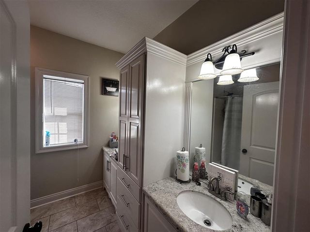 1278 E Eagles Nest Drive, Lake Charles, LA 70611