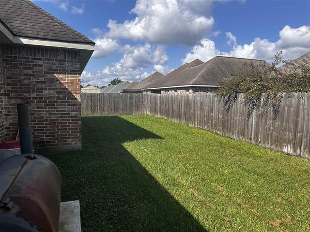 1278 E Eagles Nest Drive, Lake Charles, LA 70611