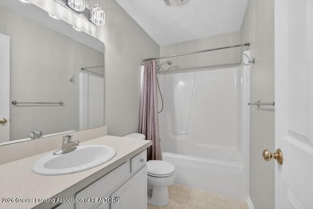 12321 Sea Pines Drive, Dewitt, MI 48820