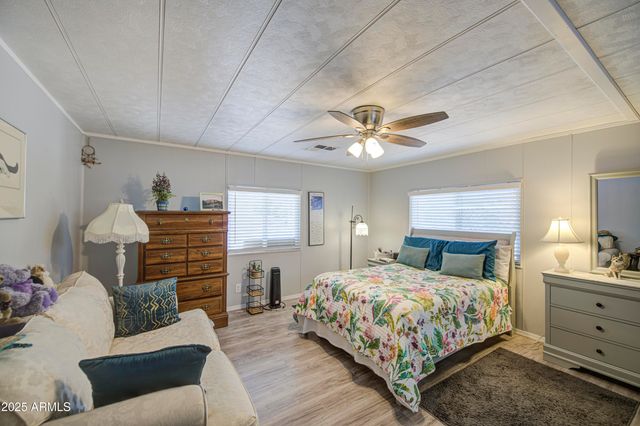 8929 E Sun Lakes Boulevard S, Sun Lakes, AZ 85248