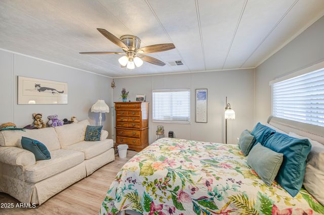 8929 E Sun Lakes Boulevard S, Sun Lakes, AZ 85248