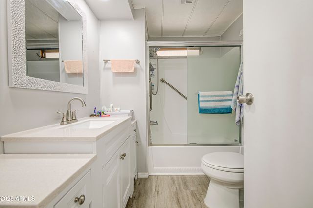 8929 E Sun Lakes Boulevard S, Sun Lakes, AZ 85248