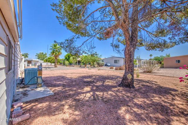 8929 E Sun Lakes Boulevard S, Sun Lakes, AZ 85248