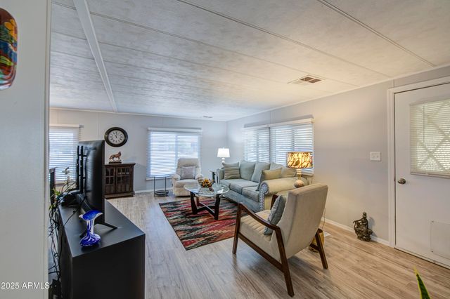 8929 E Sun Lakes Boulevard S, Sun Lakes, AZ 85248