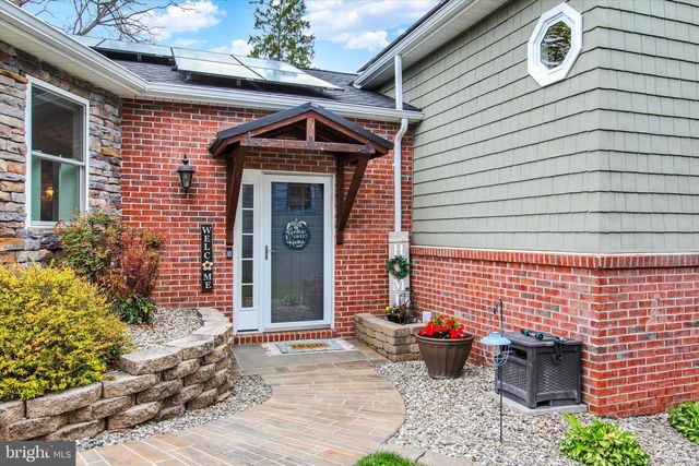 407 HERITAGE DR, Gettysburg, PA 17325