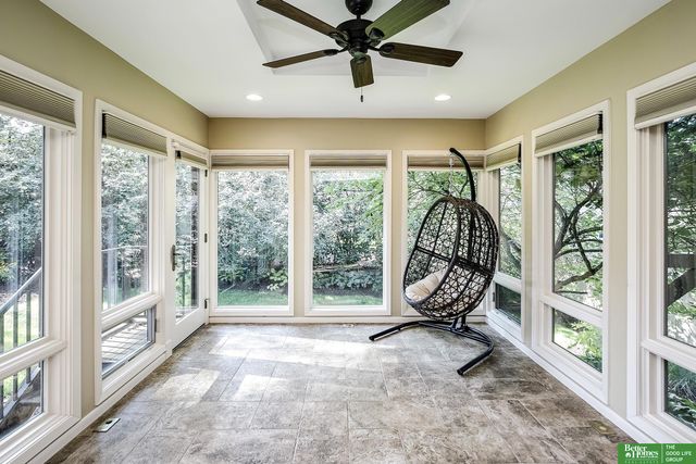 15005 Cedar Circle, Omaha, NE 68144