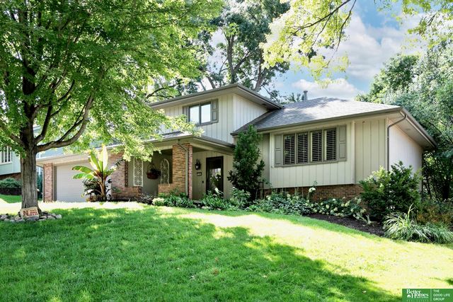 15005 Cedar Circle, Omaha, NE 68144