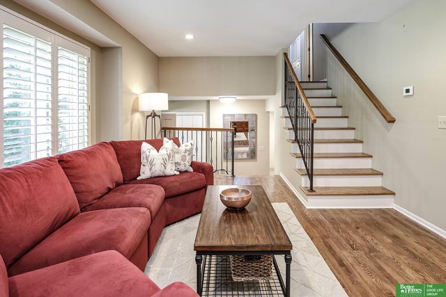 15005 Cedar Circle, Omaha, NE 68144