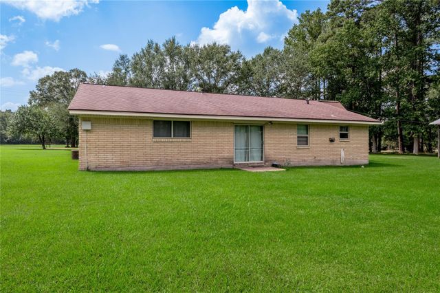 1548 Fish Hatchery Road, Huntsville, TX 77320