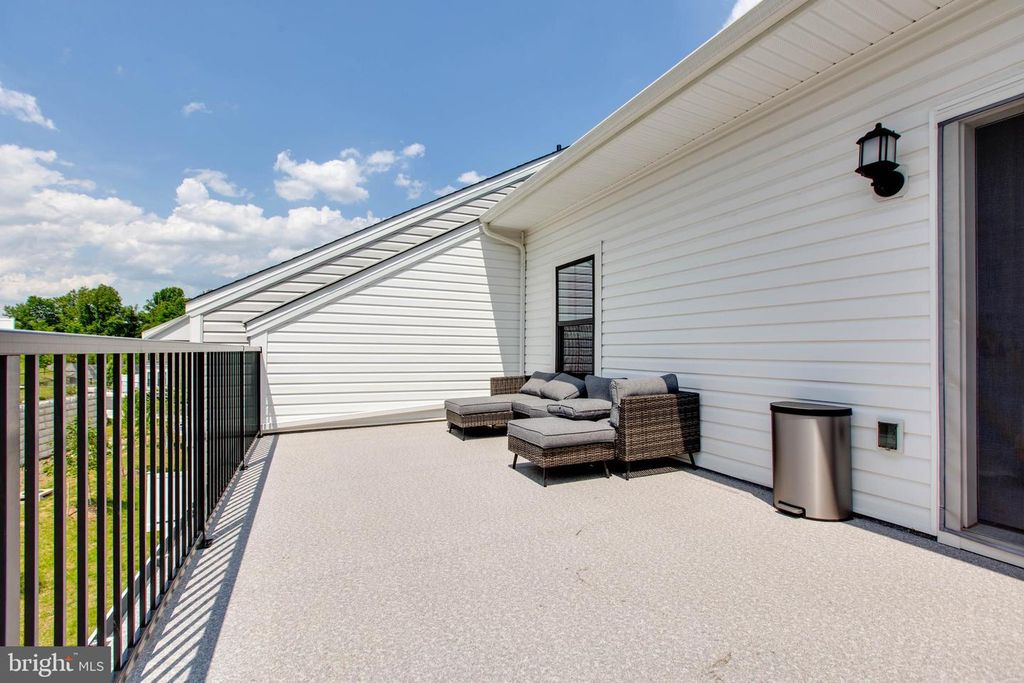 Image 40 of property listing at 11710 KEYSTONE LN, Marriottsville, MD 21104