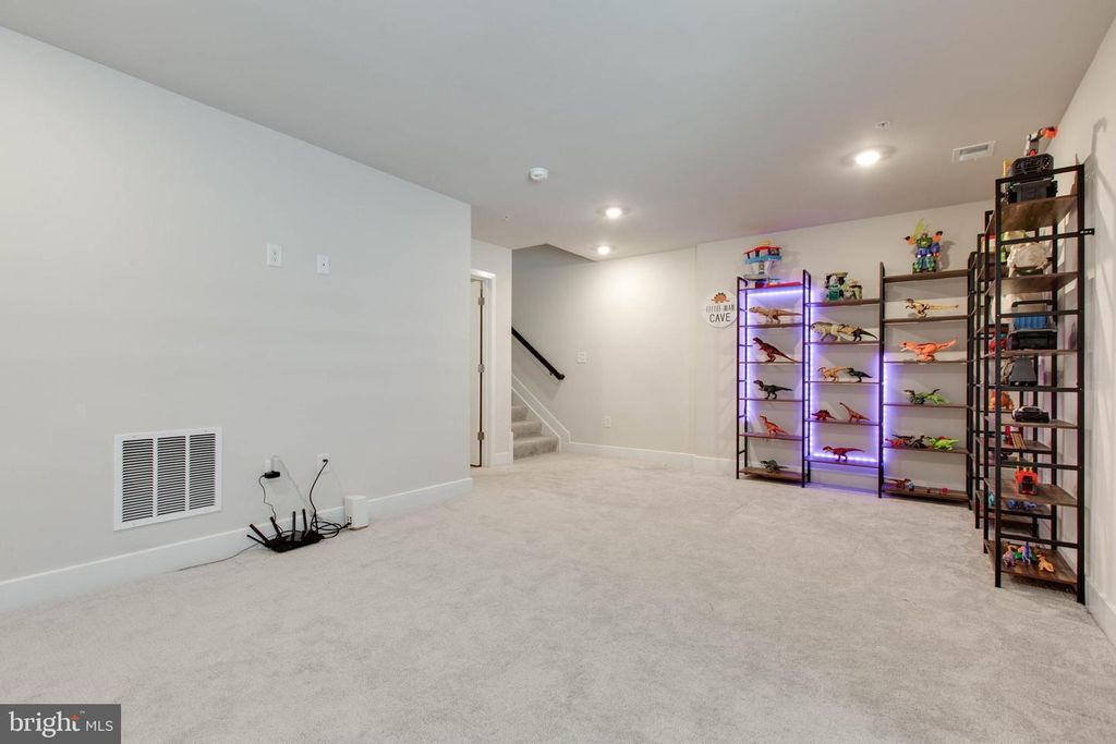 Image 44 of property listing at 11710 KEYSTONE LN, Marriottsville, MD 21104