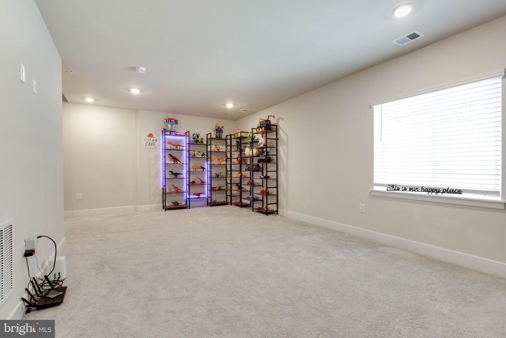 Image 45 of property listing at 11710 KEYSTONE LN, Marriottsville, MD 21104