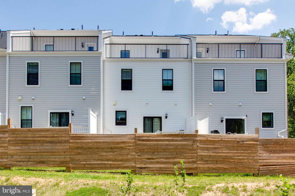 Image 49 of property listing at 11710 KEYSTONE LN, Marriottsville, MD 21104