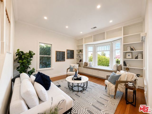 713 Bay Street, Santa Monica, CA 90405