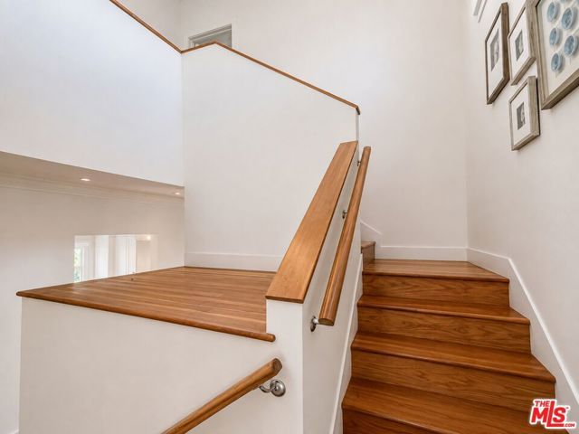 713 Bay Street, Santa Monica, CA 90405