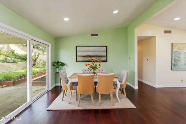 6857 N Tulane Avenue, Moorpark, CA 93021