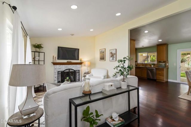 6857 N Tulane Avenue, Moorpark, CA 93021