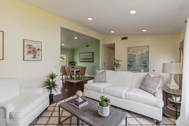 6857 N Tulane Avenue, Moorpark, CA 93021