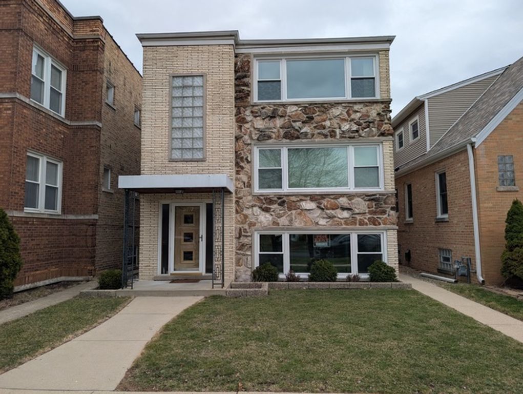 6537 N Natoma Avenue 2, Chicago, IL 60631