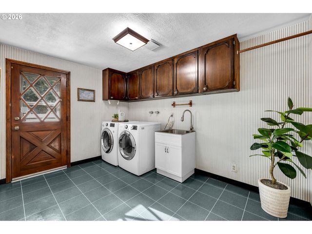 8900 Ne 115TH Ave, Vancouver, WA 98662