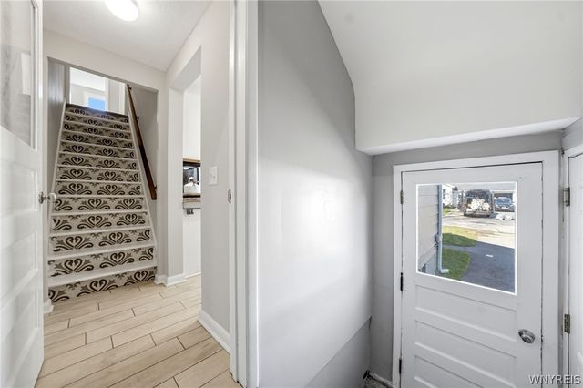55 South Warren Avenue, West Seneca, NY 14224