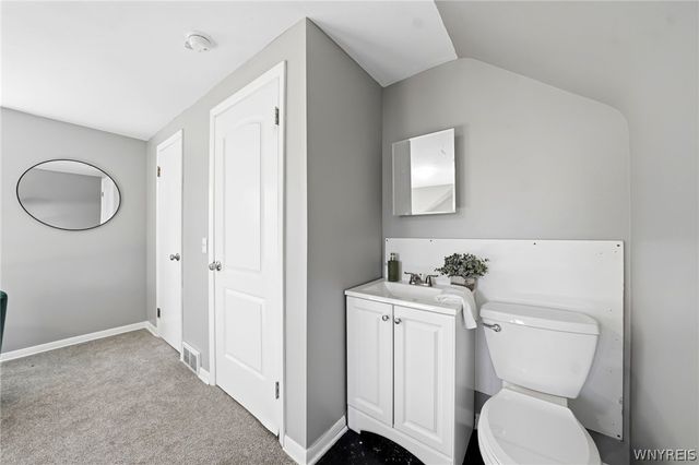 55 South Warren Avenue, West Seneca, NY 14224