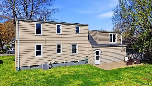 55 South Warren Avenue, West Seneca, NY 14224