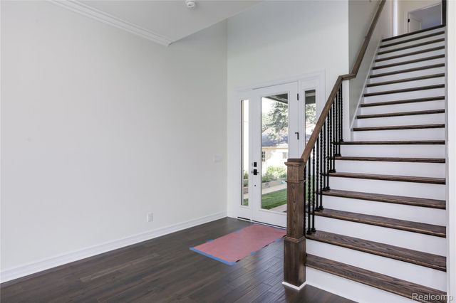 16637 Kings Fairway Lane, Grand Blanc, MI 48439