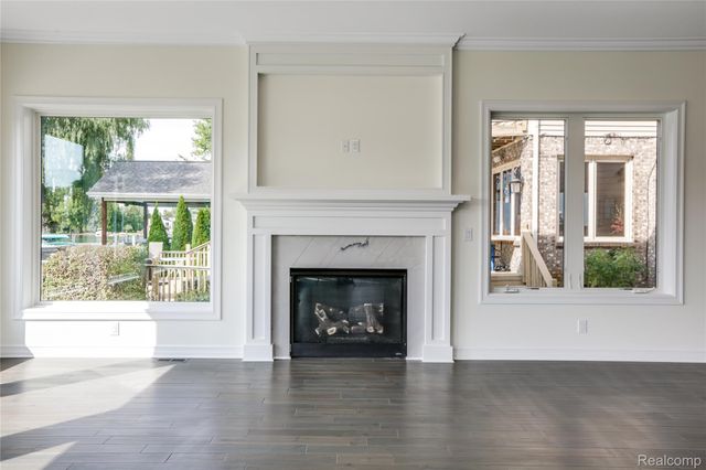 16637 Kings Fairway Lane, Grand Blanc, MI 48439